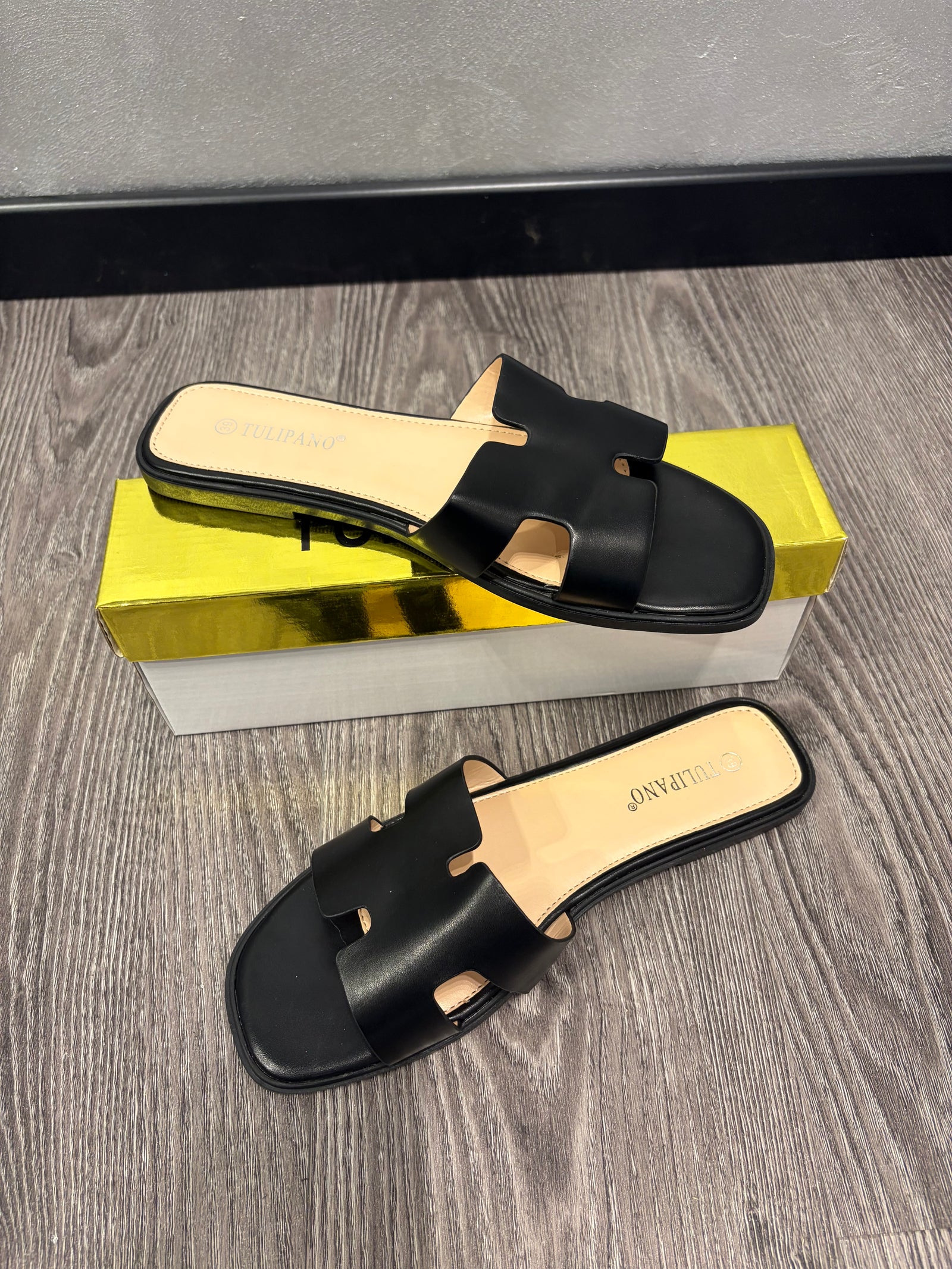 Ciabattina Modello Hermes Black