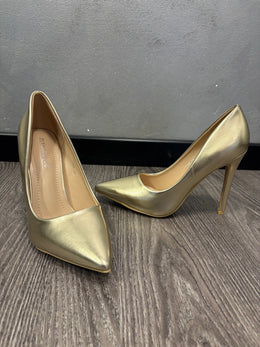 Golden Heels